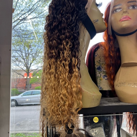Ombre Brown and Blonde Curly Wig 22”.